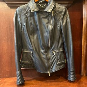Womens Karen Millen size 6 gorgeous leather jacket